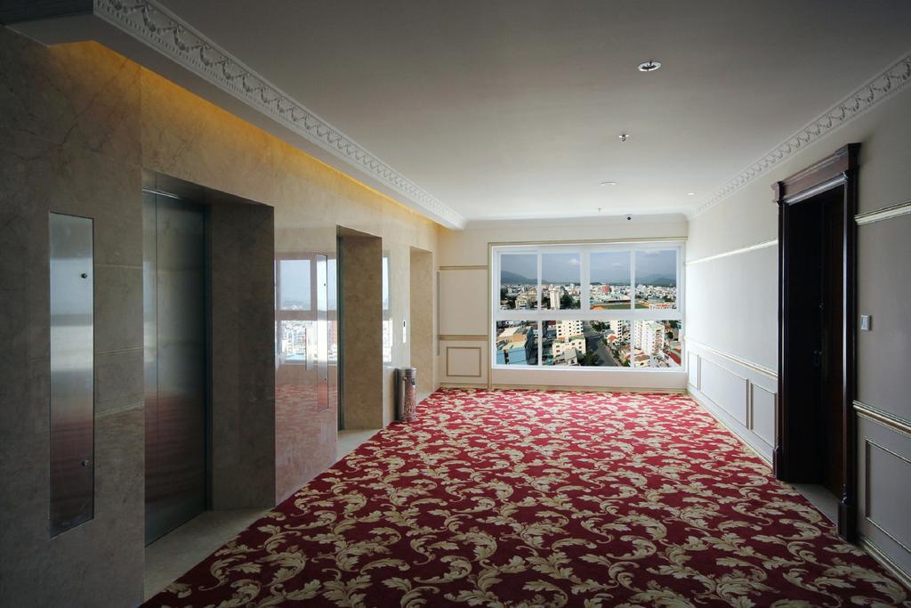 Nha Trang Palace Hotel Extérieur photo