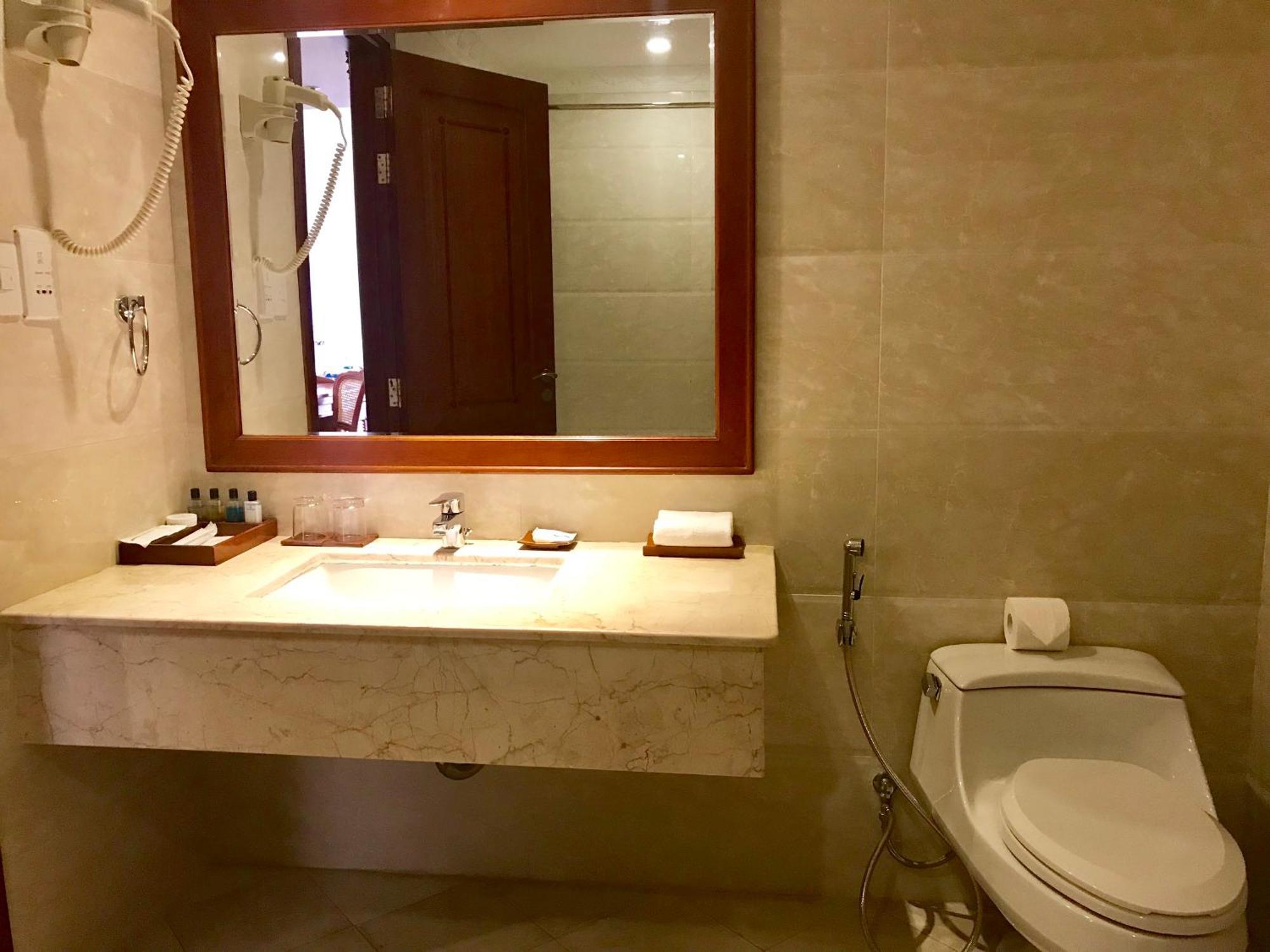 Nha Trang Palace Hotel Extérieur photo