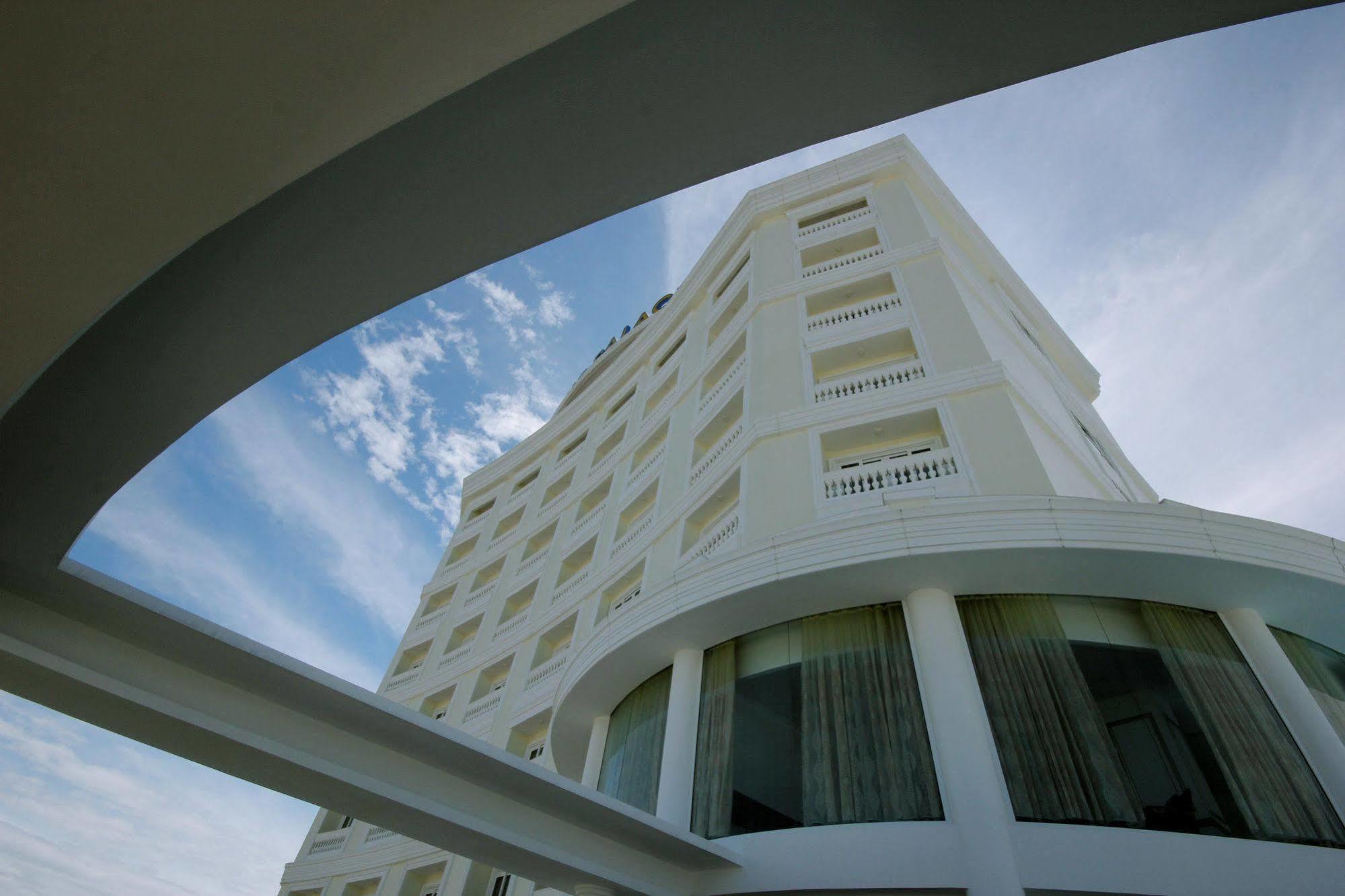 Nha Trang Palace Hotel Extérieur photo