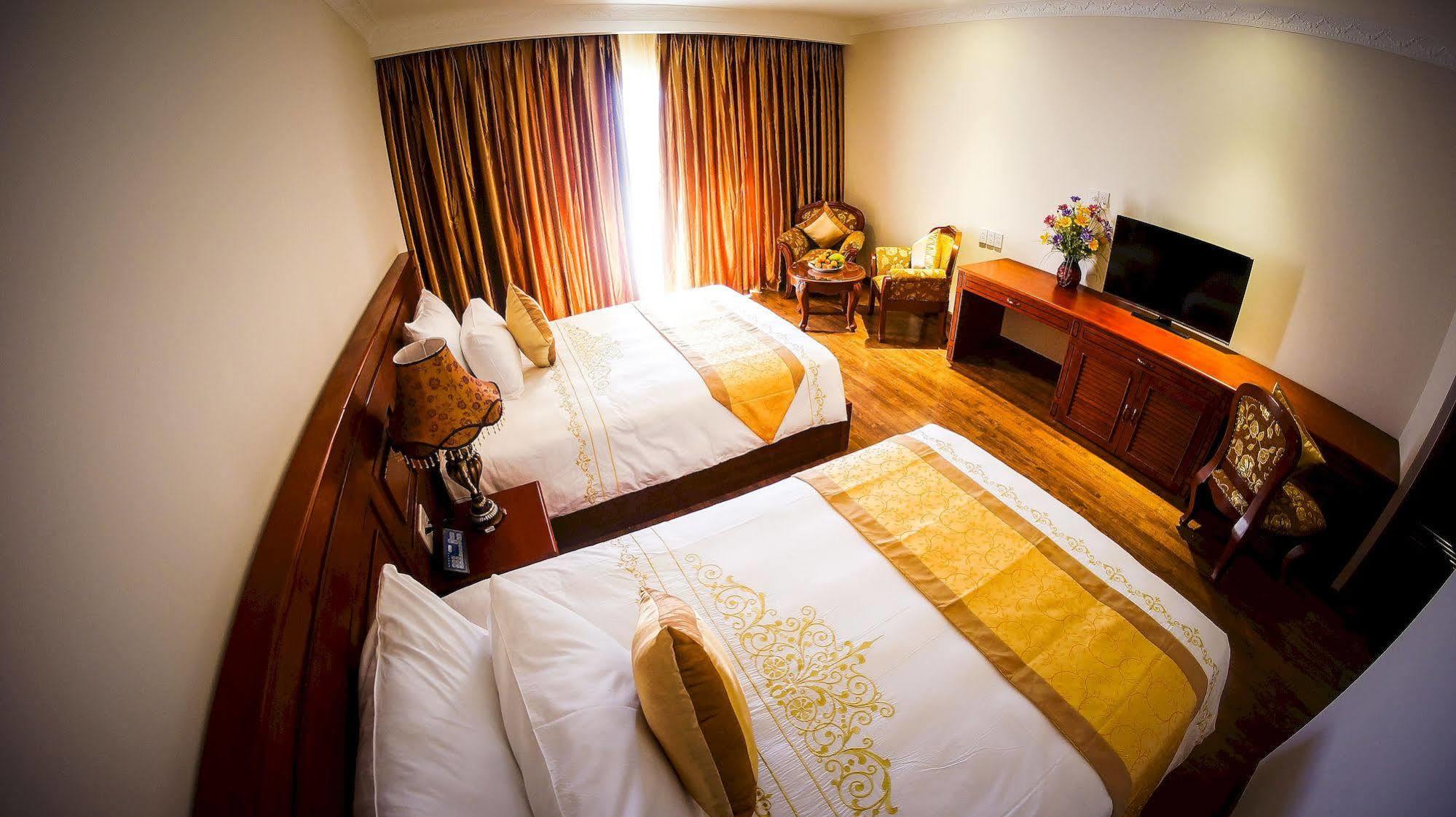 Nha Trang Palace Hotel Extérieur photo